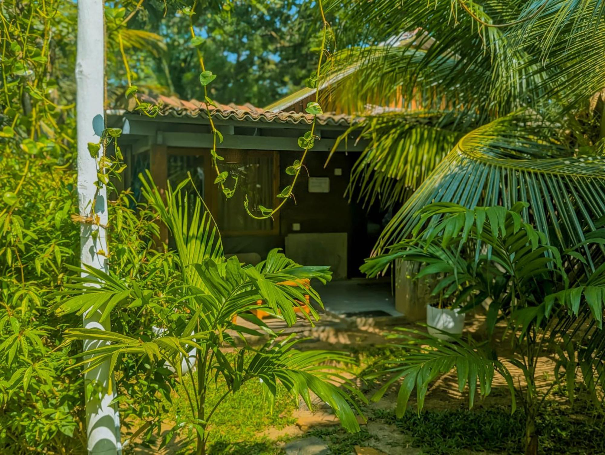 Neem Jay Beach Resort Tangalle Exterior foto